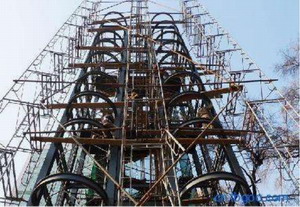 鋼構高層的電梯間