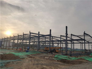 防止鋼構廠房漏水