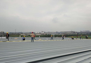 鋼構(gòu)廠房的屋面類型