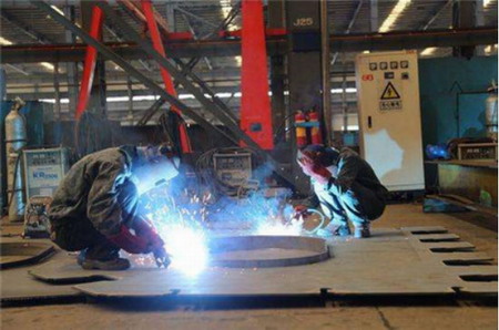 熔滴反應區的特點