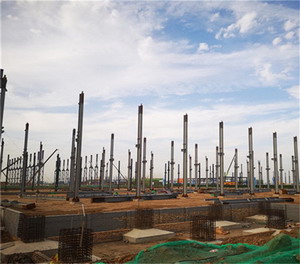 鋼柱的安裝過(guò)程