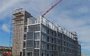 加強(qiáng)鋼構(gòu)高層的安全管理