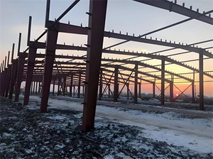 鋼構廠房的柱間支撐系統