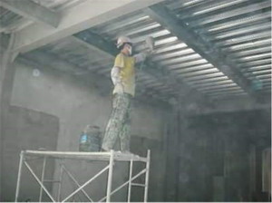 影響鋼構廠房防腐性能的因素