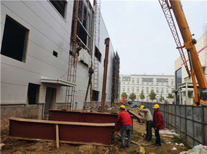 鋼構的試驗設備要點