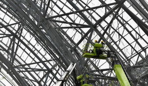 鋼構滑移安裝施工技術