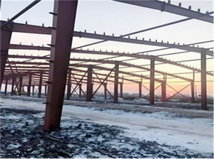 設(shè)計(jì)鋼構(gòu)廠房的柱間支撐