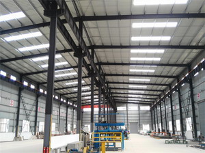 鋼構廠房柱間交叉支撐的重要性